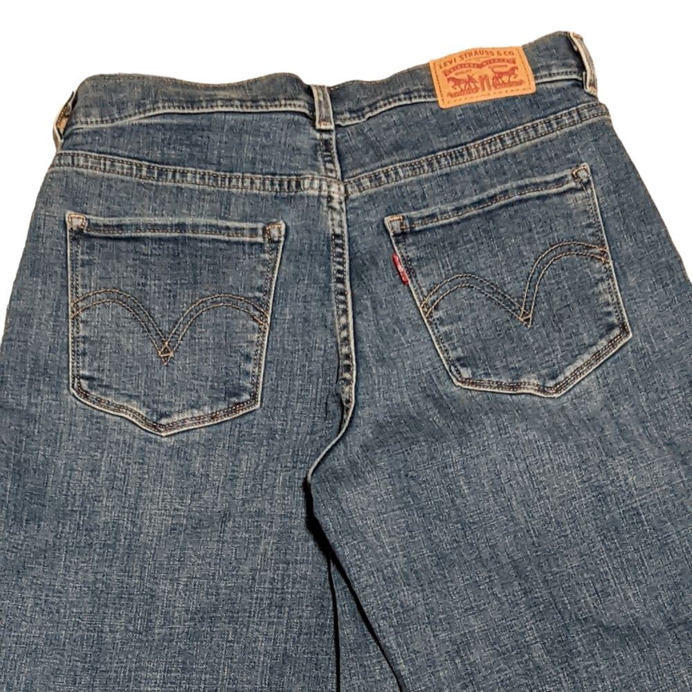 Levi's classic wide leg cropped zip fly jeans 4 - Picture 11 of 12